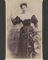 Unbekannte Frau