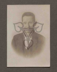 Unbekannter Mann in Alltagstracht