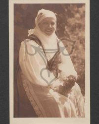 Unbekannte Frau in sächsischer Tracht