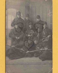 Gruppe unbekannter Soldaten