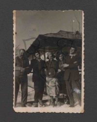 Suzana Lascu mit Freunden