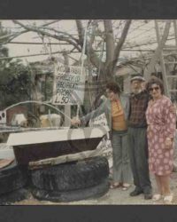 Drei unbekannte Personen