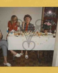 Drei unbekannte Frauen