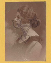 Unbekannte Frau