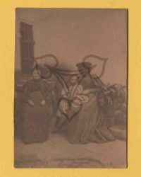 Unbekannte Frauengruppe