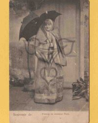 Femme en costume Turc