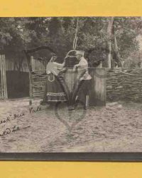 Unbekannte Frau in Tracht