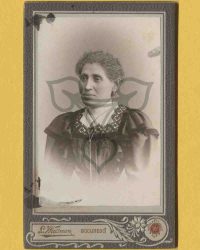 Unbekannte Frau