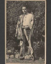 Unbekannter Mann in Tracht