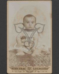 Unbekanntes Kleinkind