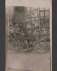 Motorradfahrer