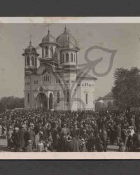 Sfințirea bisericii 'Sfinții Apostoli' din Caracal
