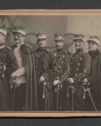 Ofițeri din regimentul 4 Roșiori Regina Maria 1909